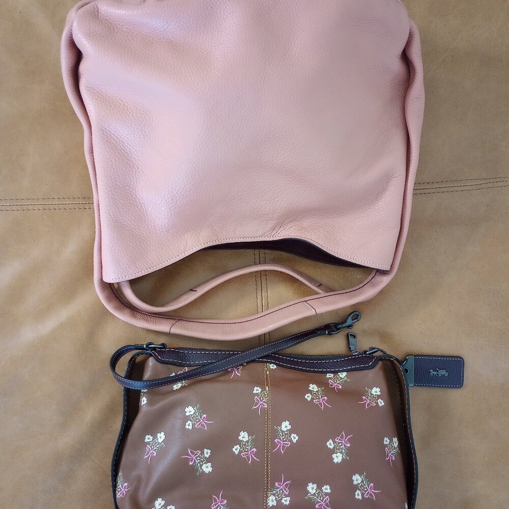 Coach 1941 Bandit Hobo 39 in GloveTanned Pebble Leather